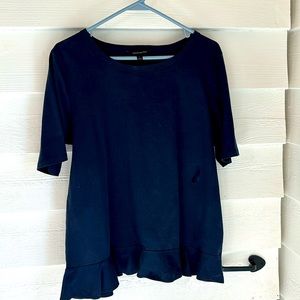 Banana Republic Navy short sleeve cotton top with ruffle bottom